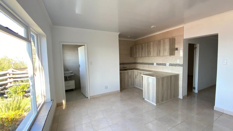 5 Bedroom Property for Sale in Murdock Valley Western Cape
